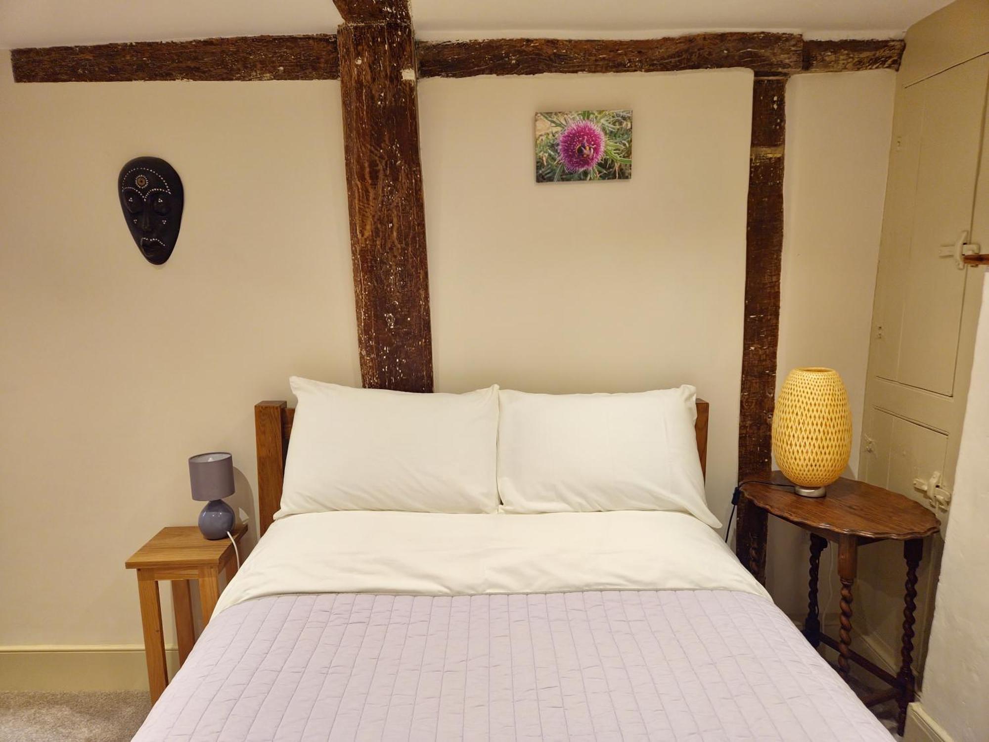 Central Gloucester Self-Catering Flat - A Hidden Gem 외부 사진